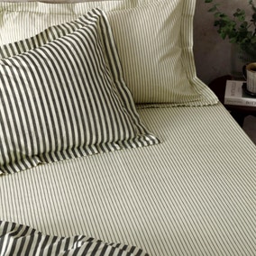 Hebden Narrow Stripe 100% Cotton Fitted Sheet