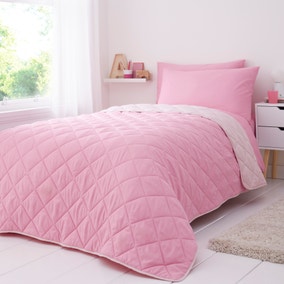 Helston Two Tone Bedspread 150cm x 200cm Helston Two Tone Bedspread 150cm x 200cm