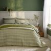 Portloe Woven Quilted Bedspread Portloe Woven Quilted Bedspread