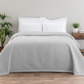 Spencer Pinsonic Bedspread Spencer Pinsonic Bedspread