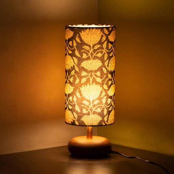 'Blooming Lotus' Cylindrical Table Lamp In Mango Wood (35.6 cm) 'Blooming Lotus' Cylindrical Table Lamp In Mango Wood (35.6 cm)